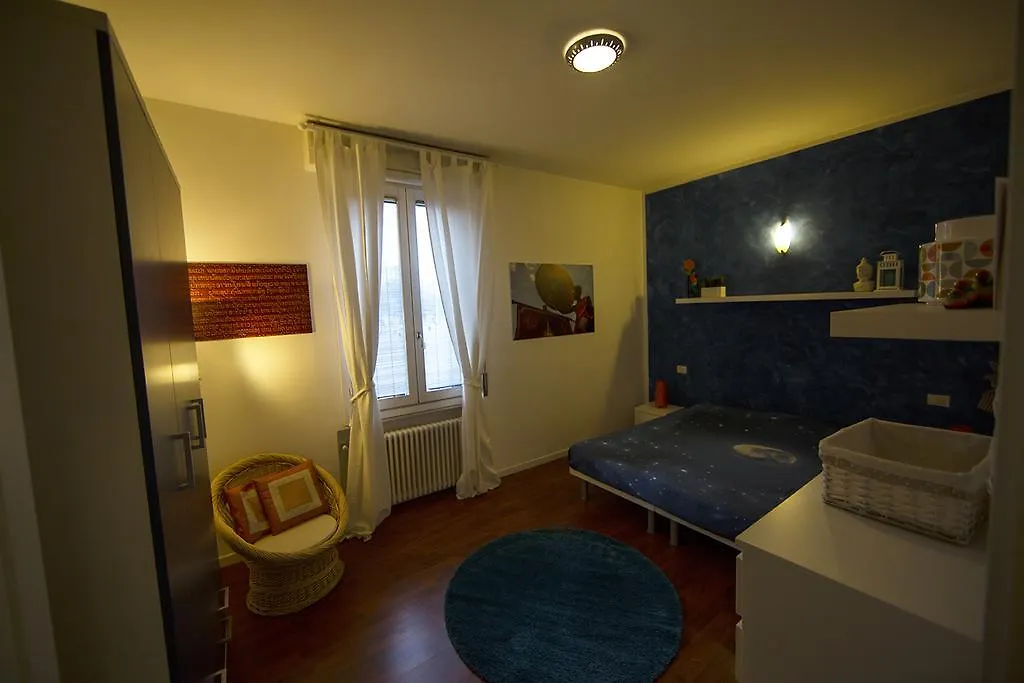 Color House Apartment Bologna