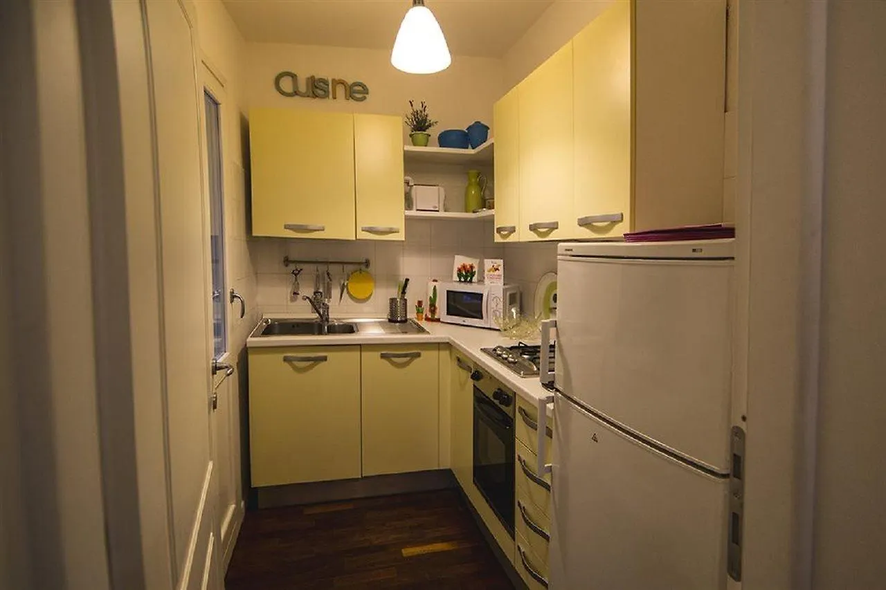 Color House Apartment Bologna
